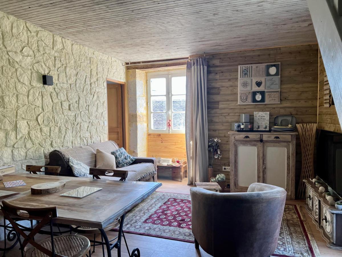Domaine le Manoir, gîtes de charme et de caractère avec piscines privatisées Fossemagne Extérieur photo